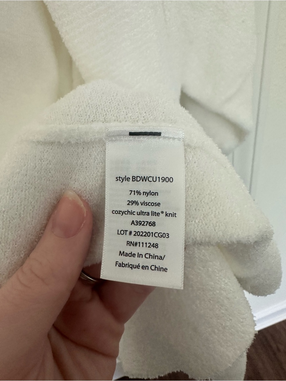 Barefoot Dreams Cozychic Ultra Lite Open-Front Knit Blanket Wrap - Picture 4 of 5